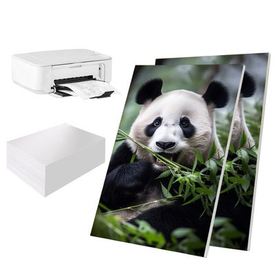 Hoogglanzend gegoten, bekleed 135 gsm glanzend fotopapier voor het drukken van kleurstofinkt